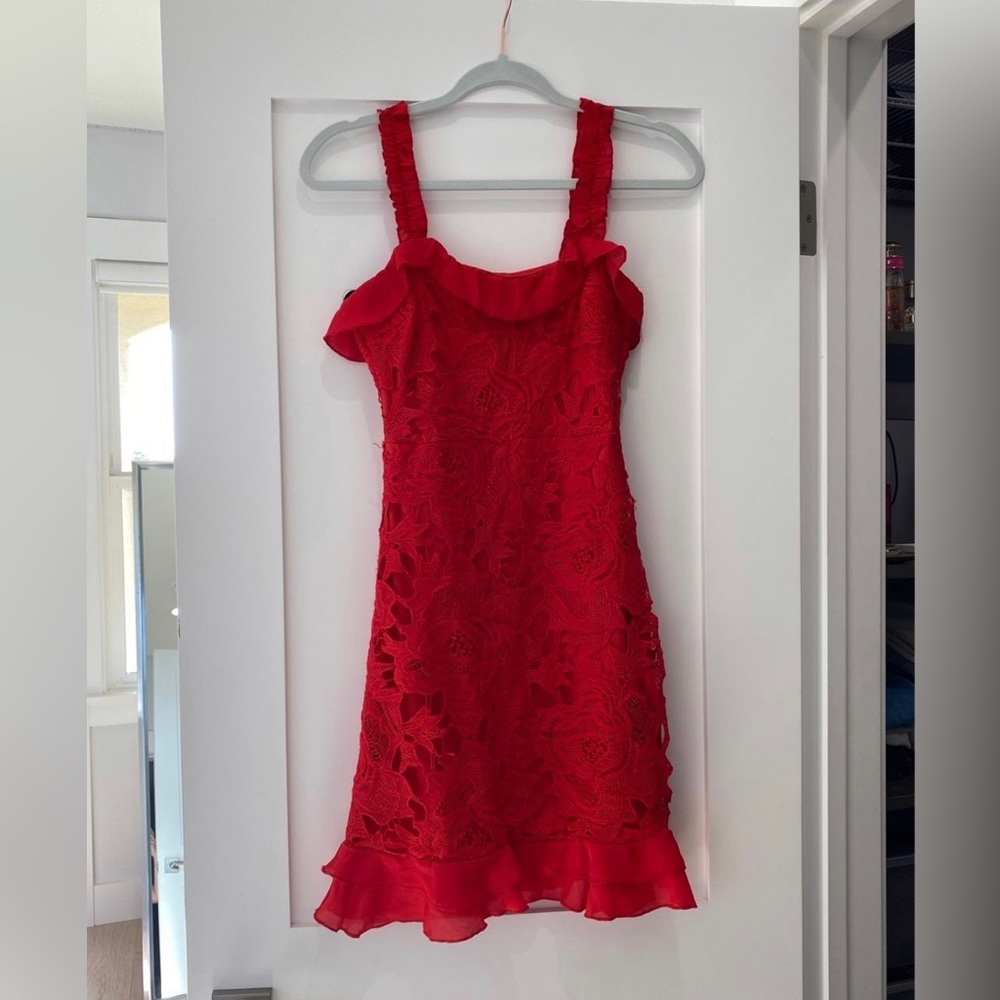 Red lace lulus dress